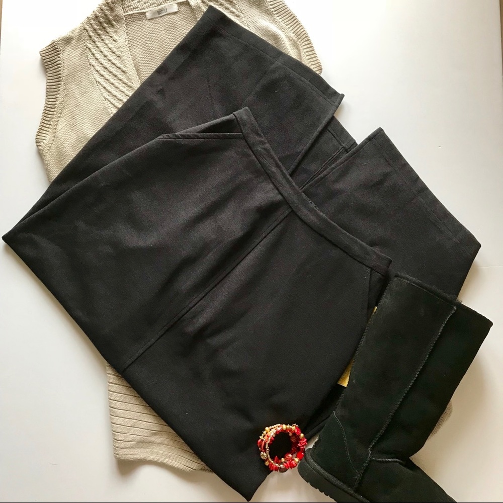 Modern Soul  Medium Long Black Skirt  NWT